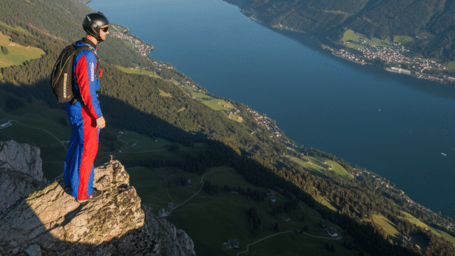Wingsuitfliegen - ein Traum?